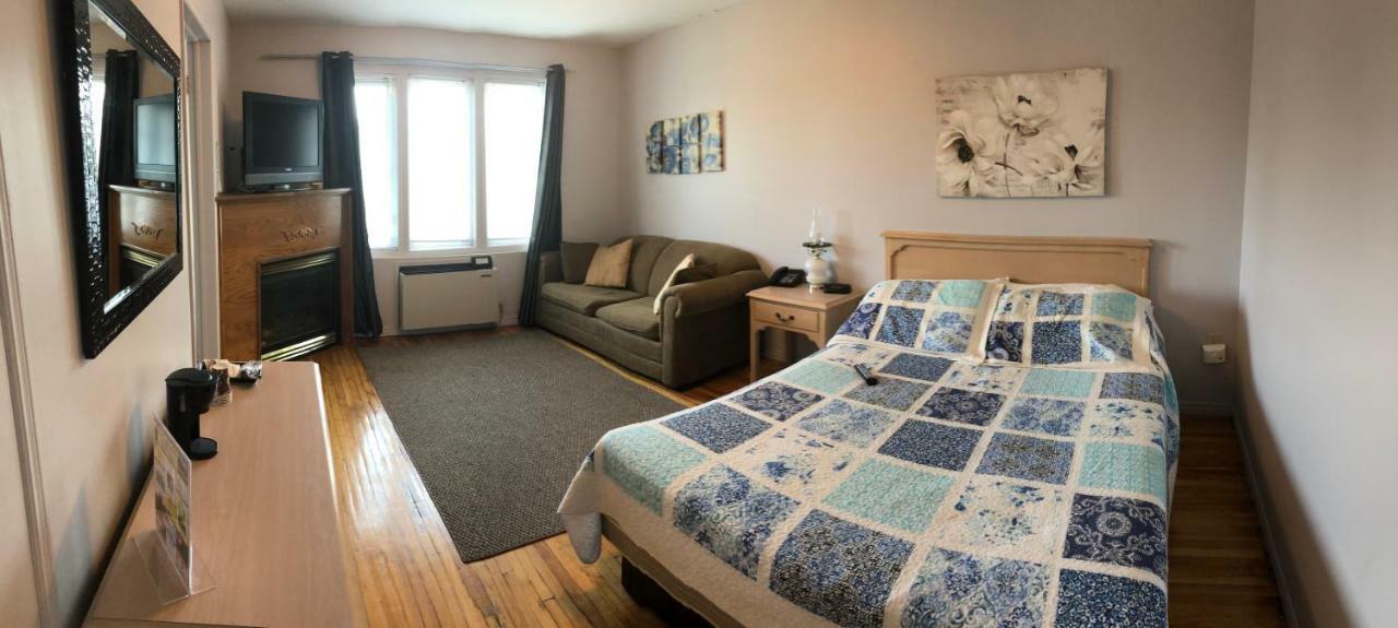 The Bobcaygeon Inn المظهر الخارجي الصورة