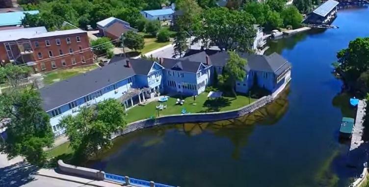 The Bobcaygeon Inn المظهر الخارجي الصورة